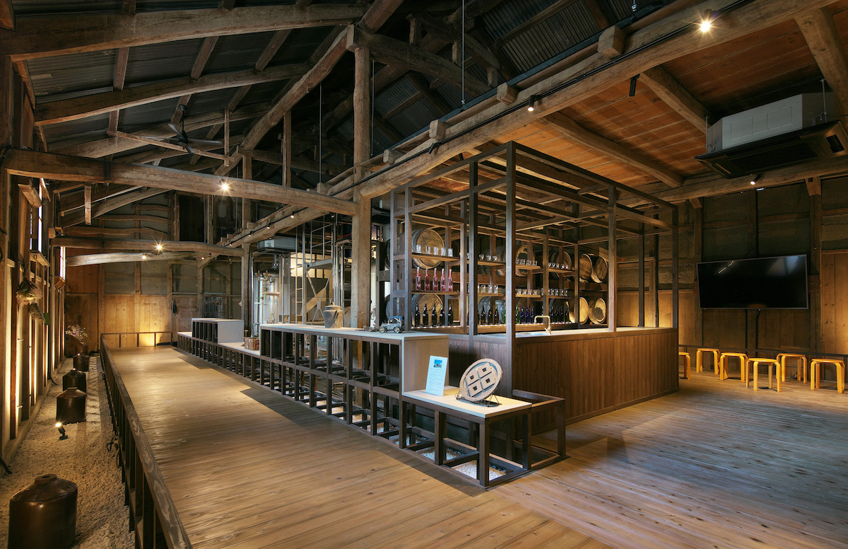 驚きを与え続ける独創的な酒造り。挑戦を続ける国登録有形文化財指定の